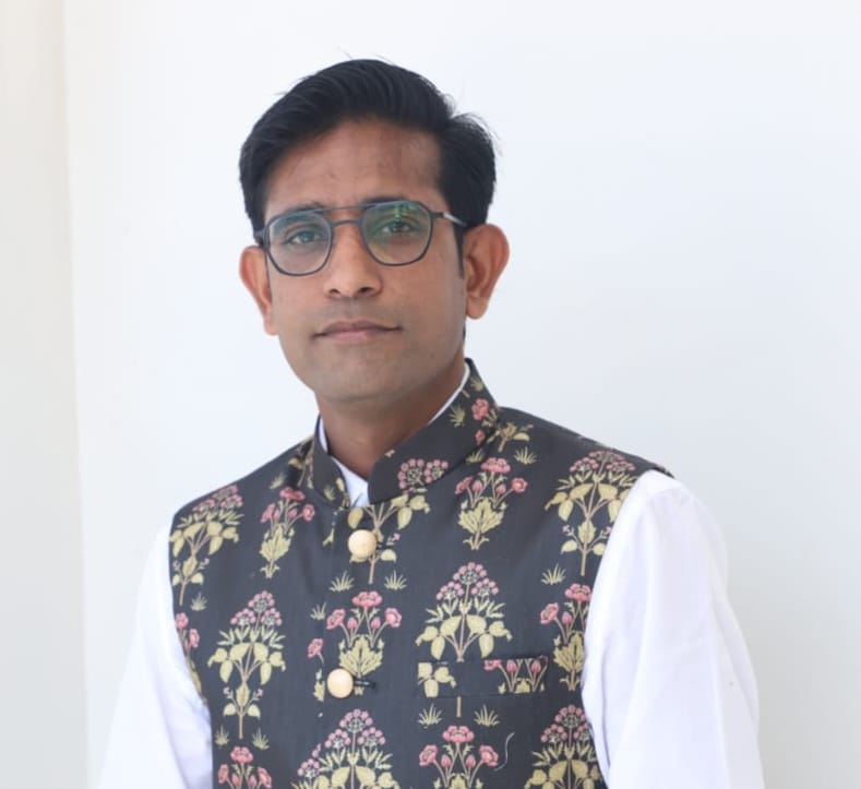Co Secretary